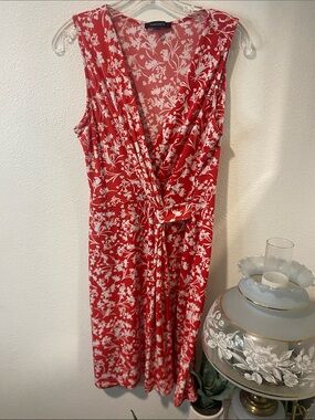 Hailey 23 Red Sleeveless Floral semi Faux Wrap Dress Size L knee length